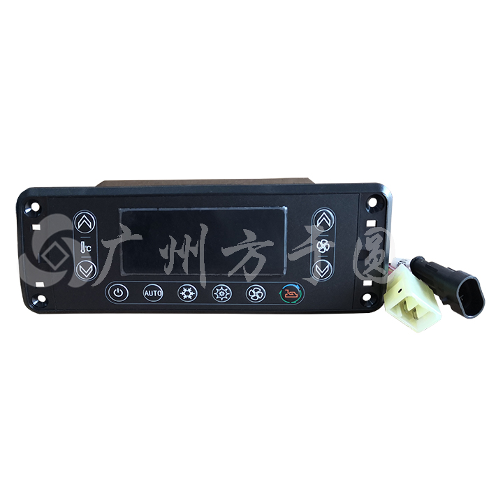 Colin Panel (Yutong)  8112-05028